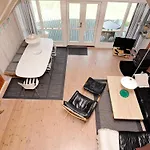 Three-Bedroom Holiday home in Blåvand 10 Semesterbostad Blåvand