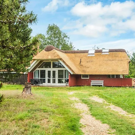 Eco-friendly Retreat With - By Traum 度假居 布拉万德