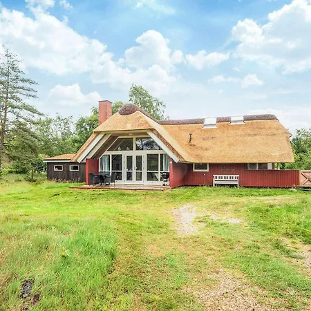 Eco-friendly Retreat With - By Traum Blåvand