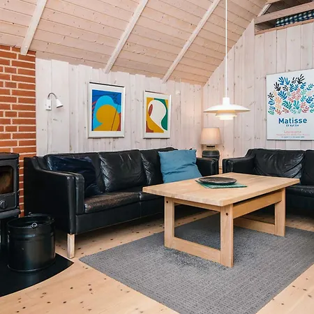 4 Star Holiday Home In Blavand * בלבאנד