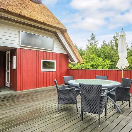 Eco-friendly Retreat With - By Traum Dom wakacyjny