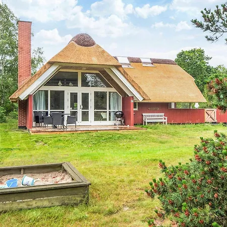 Eco-friendly Retreat With - By Traum Blåvand