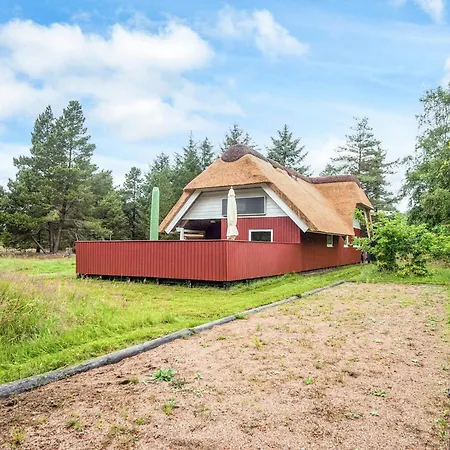 Three-Bedroom Holiday home in Blåvand 10 Blåvand