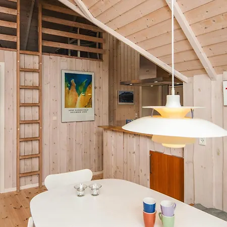4 Star In * Blåvand