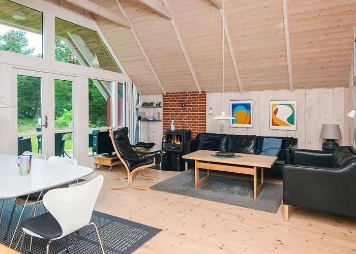 Eco-friendly Retreat With - By Traum 別荘 ブラーバンド